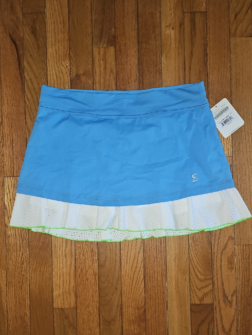 Sofibella Women’s Triumph 14 Inch Skirt/Skort Sky Blue 1679 Size Large. NWT.